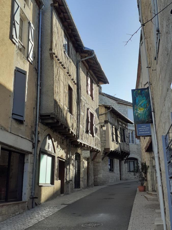 Appartement L'Edredon De Josephine à Montcuq Extérieur photo