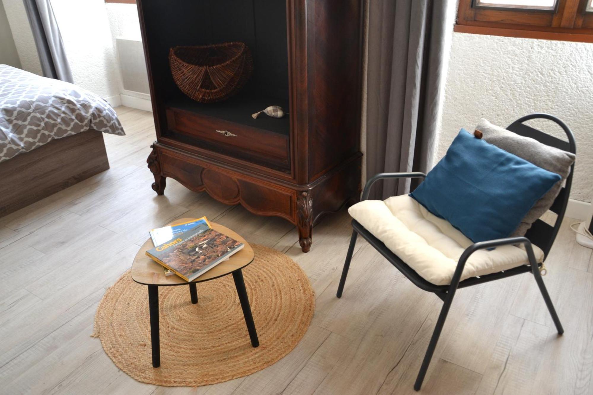 Appartement L'Edredon De Josephine à Montcuq Extérieur photo
